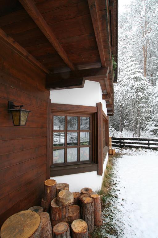 سان فيجيليو دي ماريبْ B&B Villa Dolomites Hut المظهر الخارجي الصورة