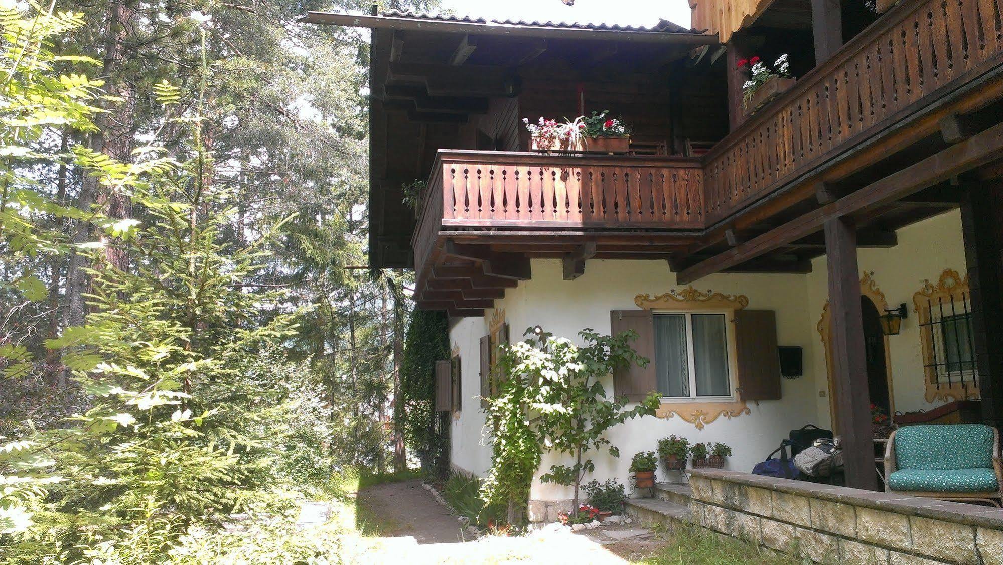 سان فيجيليو دي ماريبْ B&B Villa Dolomites Hut المظهر الخارجي الصورة